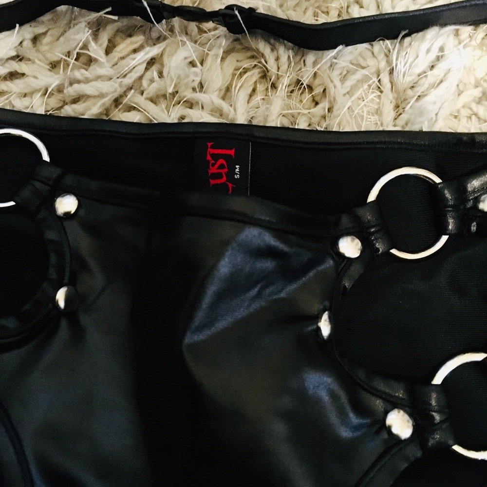 Bikini set - Picture 3 of 3